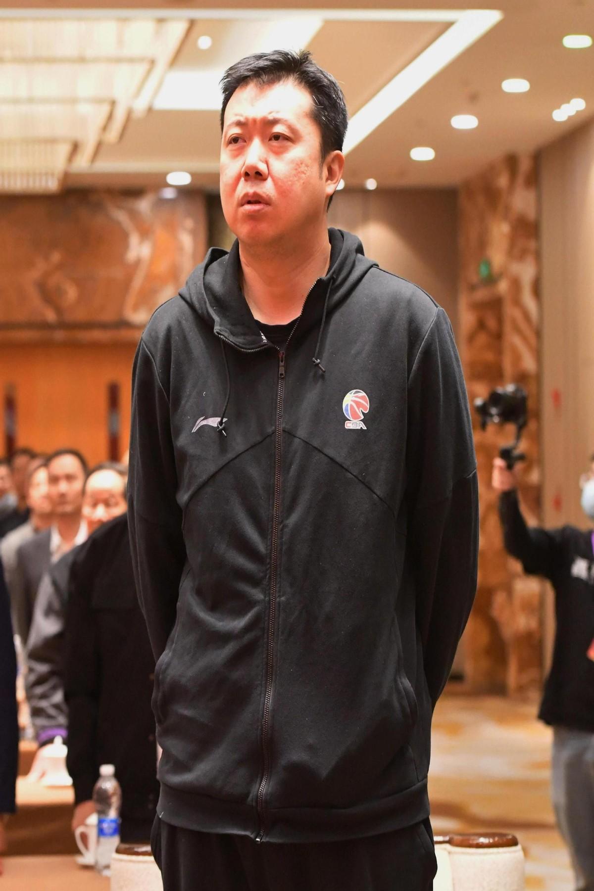 姚明NBA队友都有谁?那些年并肩作战的兄弟们 姚明NBA队友都有谁?那些年并肩作战的兄弟们